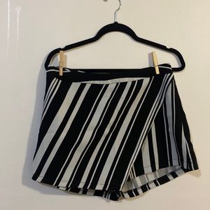 Black and White Striped Skort